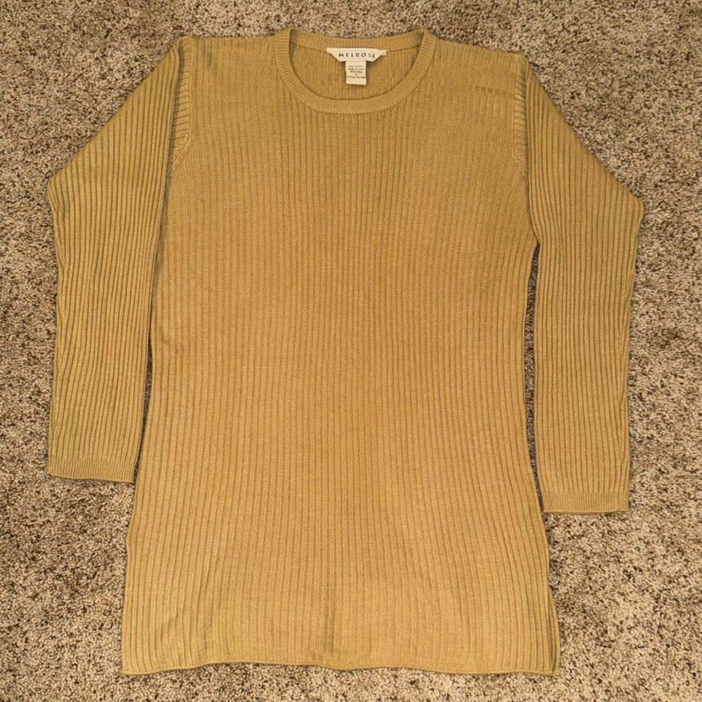 Women’s oversized sweater